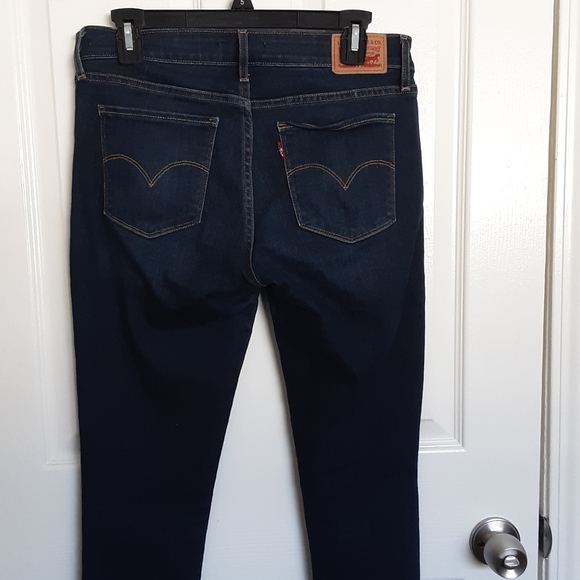 Jeans - Picture 4 of 5